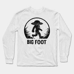 Big foot ufo hunting Long Sleeve T-Shirt